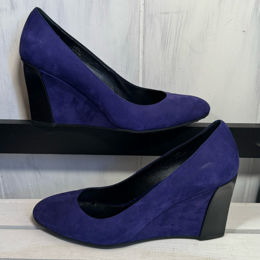 Tods PURPLE Suede Round Toe Wedges, Size IT 40/US 10, NNB, $1250, Walkable Chic.